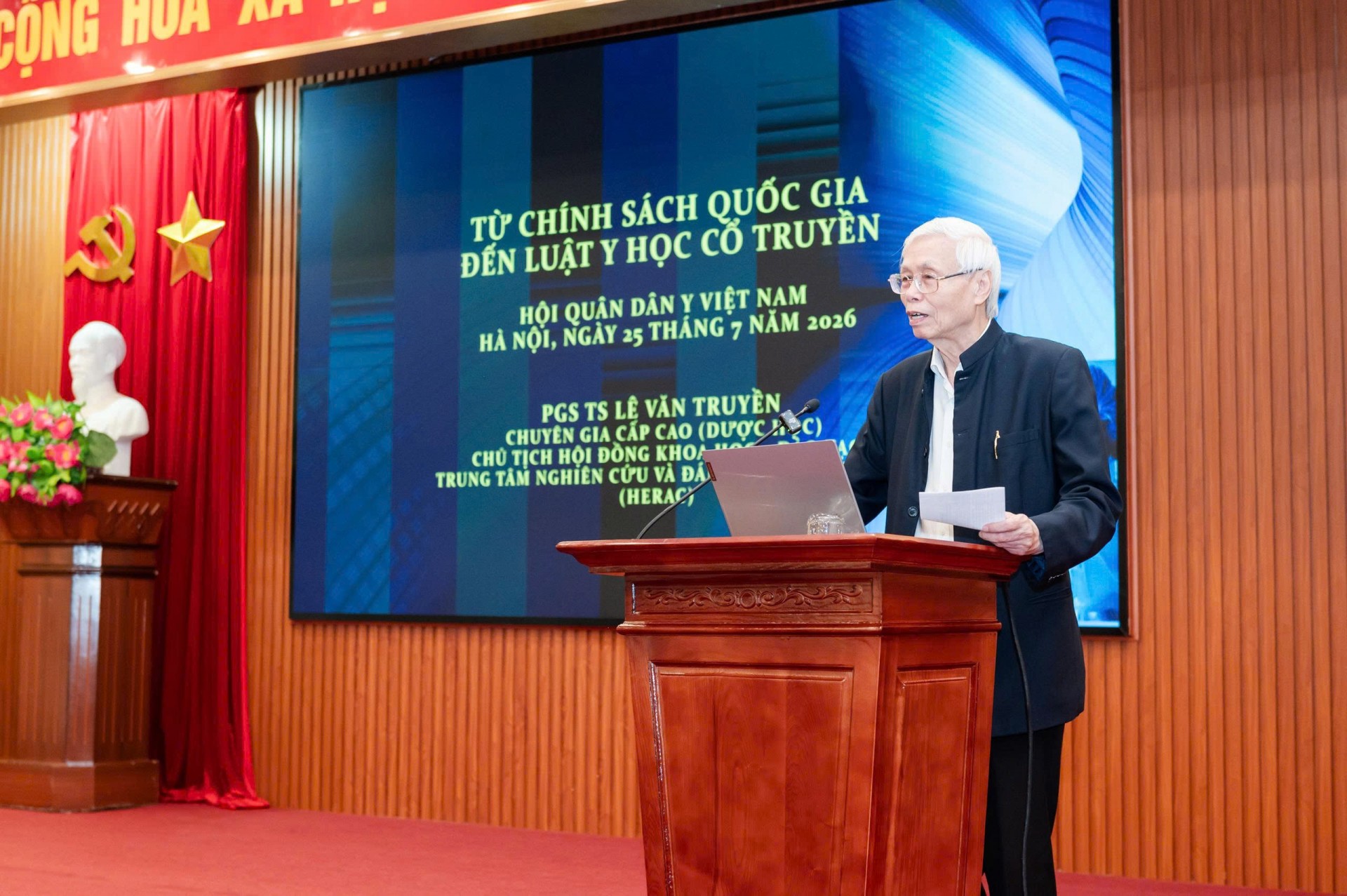 Thúc Đẩy Phát Triển Y Dược Cổ Truyền: Cần Những Đột Phá Pháp Lý