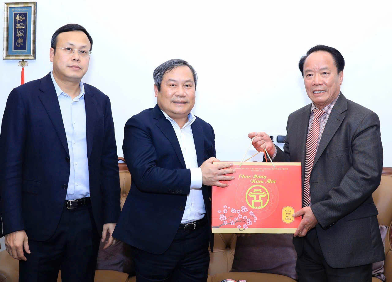 Người thương binh nặng lòng với bình yên khu phố- Ảnh 2.