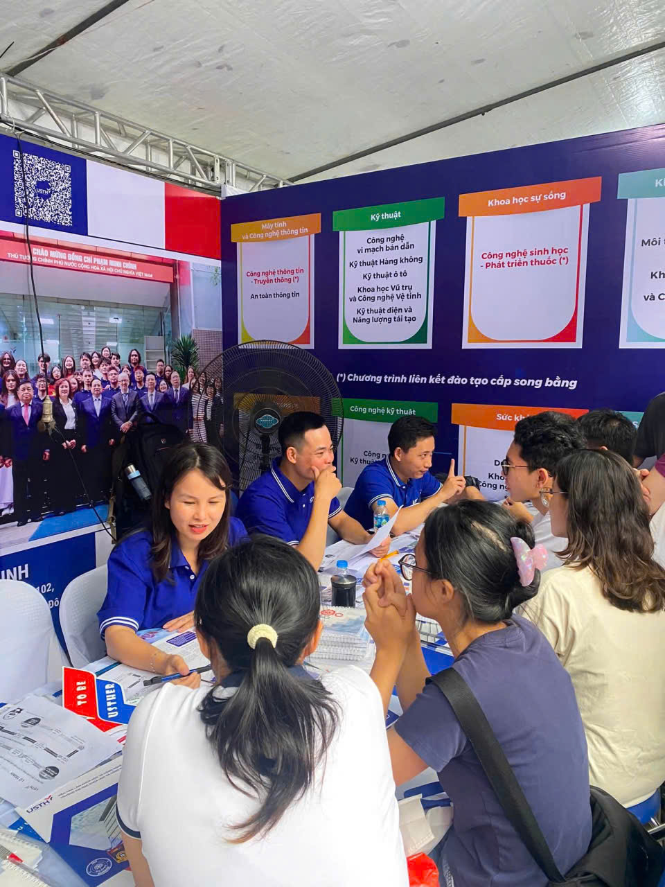 Vì sao phải lọc ảo xét tuyển đại học tới 6 lần?- Ảnh 1.