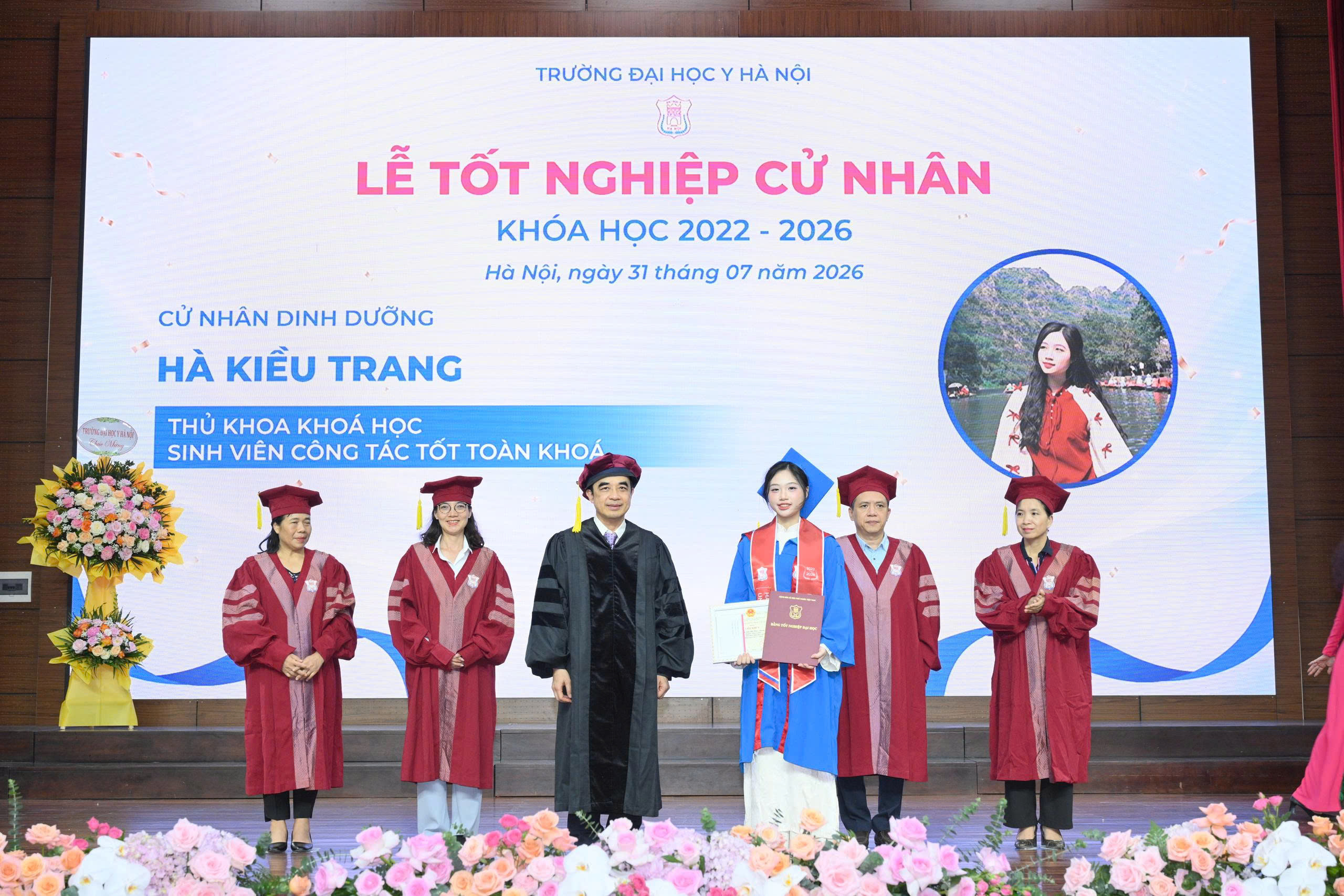 Hà Kiều Trang - Thủ khoa ngành Dinh dưỡng