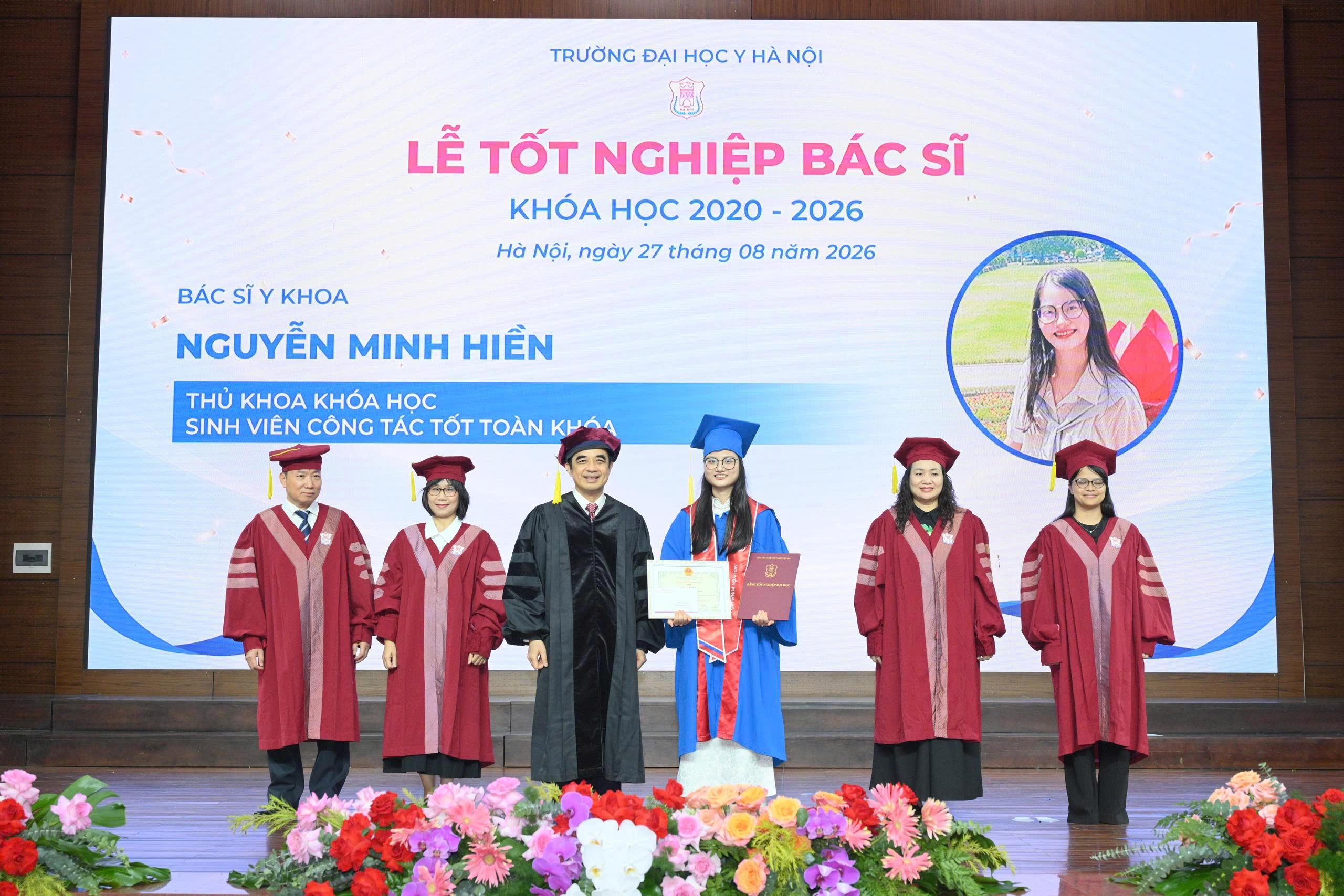 696 Tân Bác Sĩ Đại Học Y Hà Nội: Khởi Đầu Mới Trong Chăm Sóc Sức Khỏe - Ảnh 5.