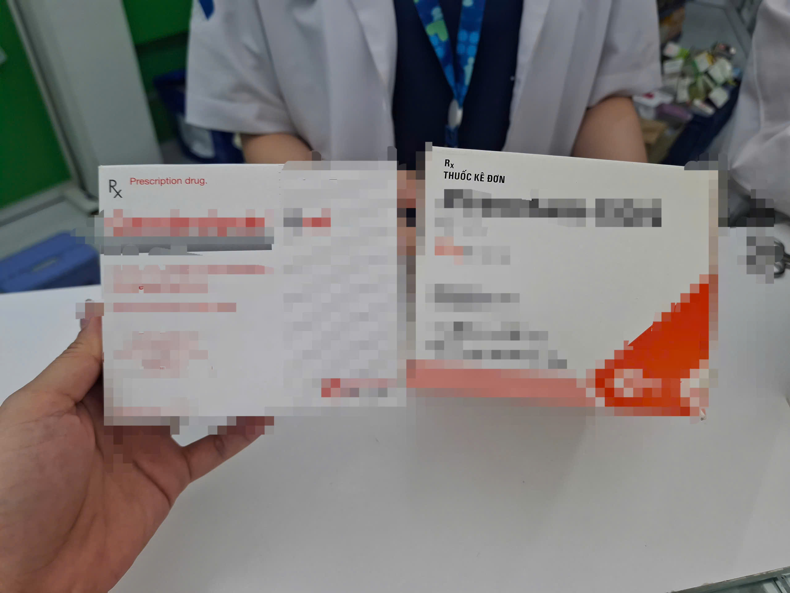 Những Nguy Cơ Pháp Lý Khi Tự Tiêm Thuốc Kê Đơn Tại Nhà - Ảnh 1.