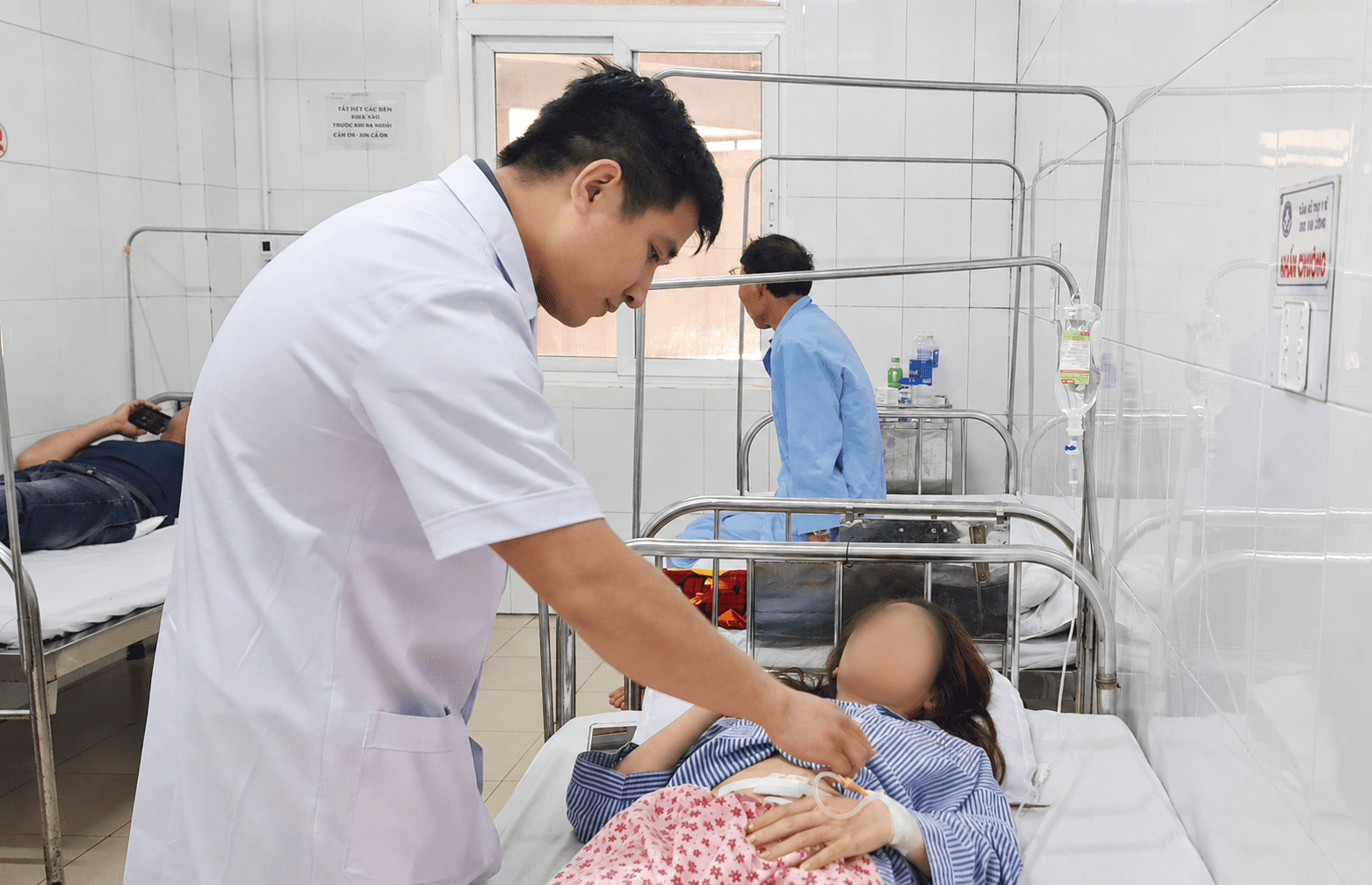 Cấp Cứu Nhanh Chóng Cho Bệnh Nhân Bị Viêm Ruột Thừa Và Chửa Ngoài Tử Cung Vỡ