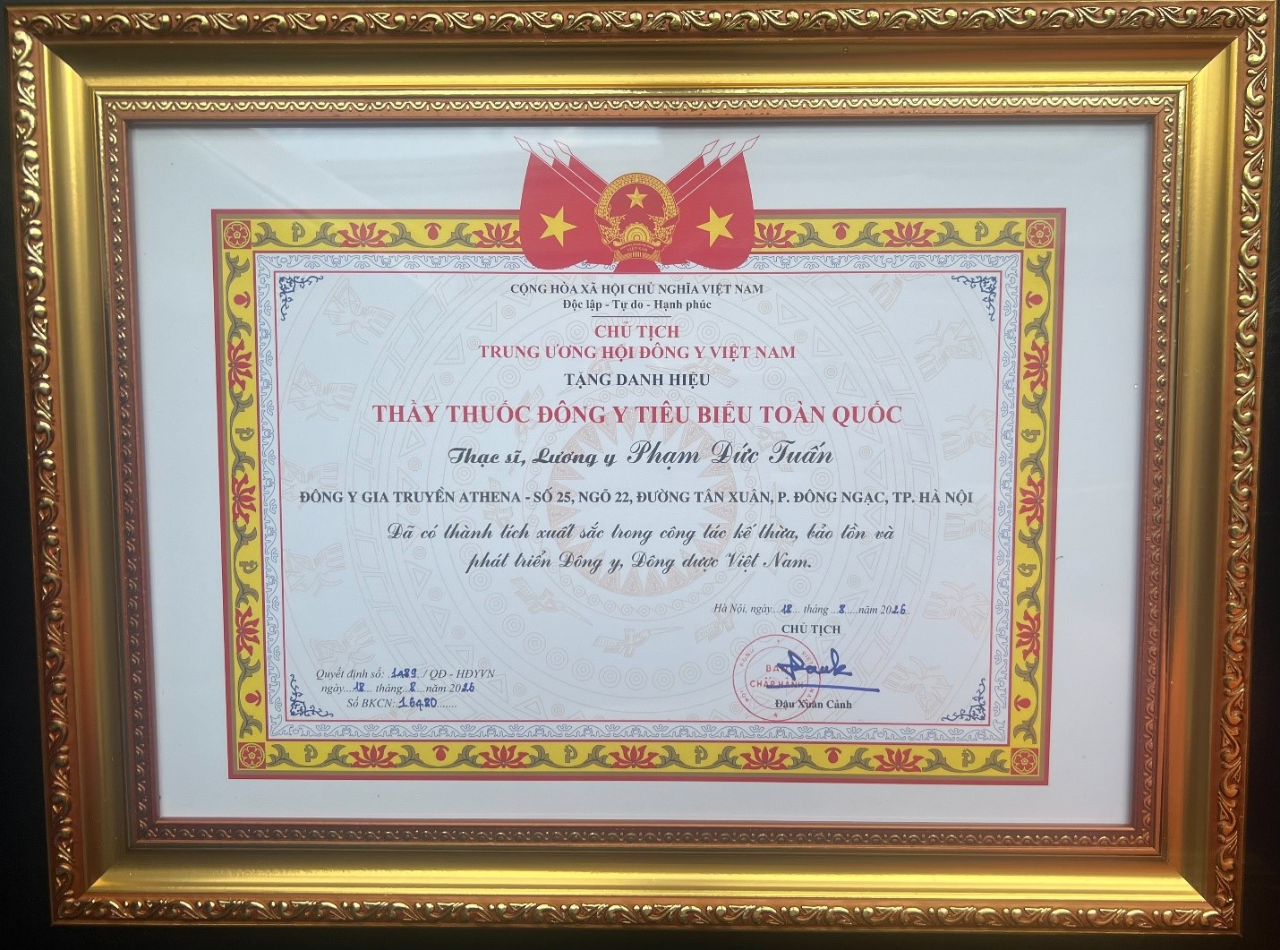 2-1787210290542590294771 Lương y Phạm Đức Tuấn: Dấu ấn danh hiệu 'Thầy thuốc Đông Y tiêu biểu toàn quốc'- Ảnh 2.