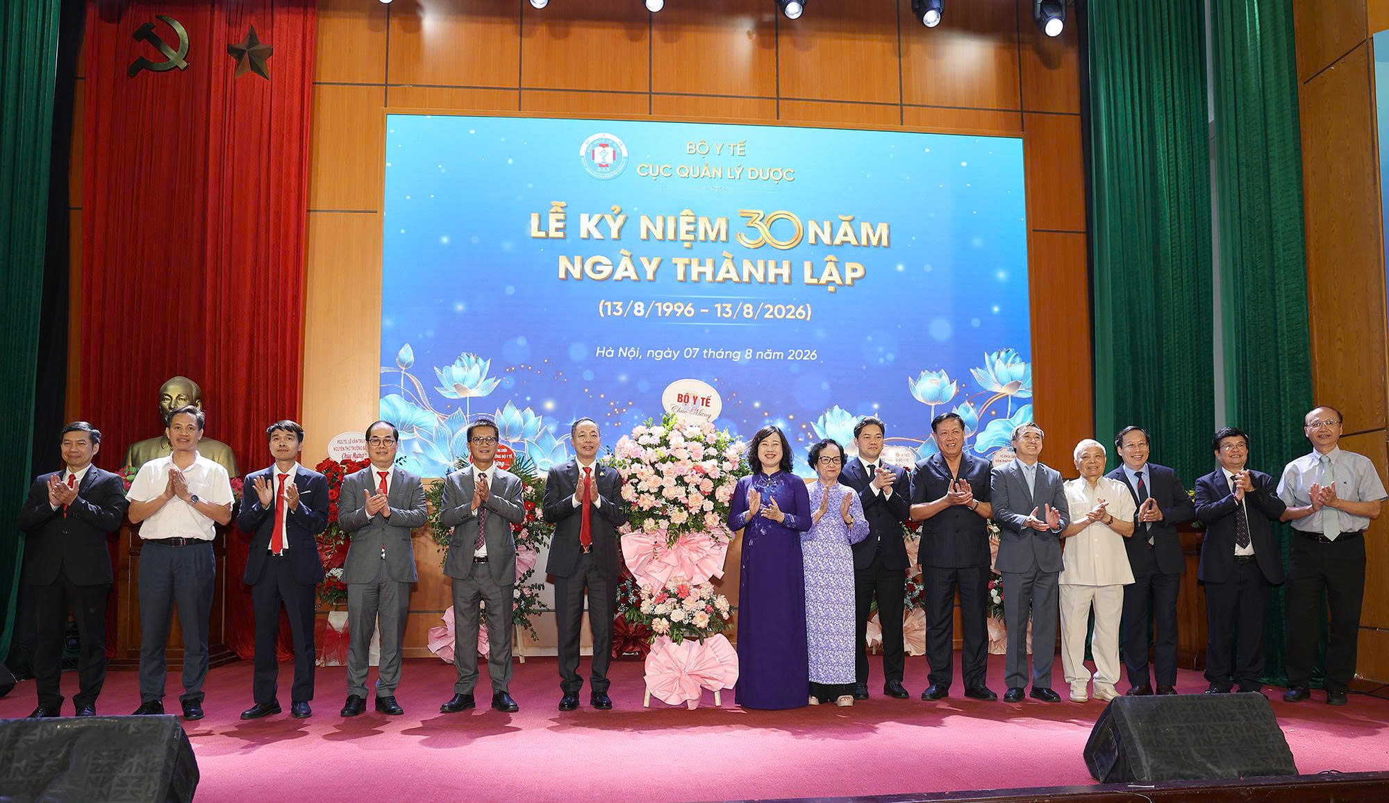 Triển Khai Chiến Lược Mới Để Phát Triển Ngành Dược Việt Nam