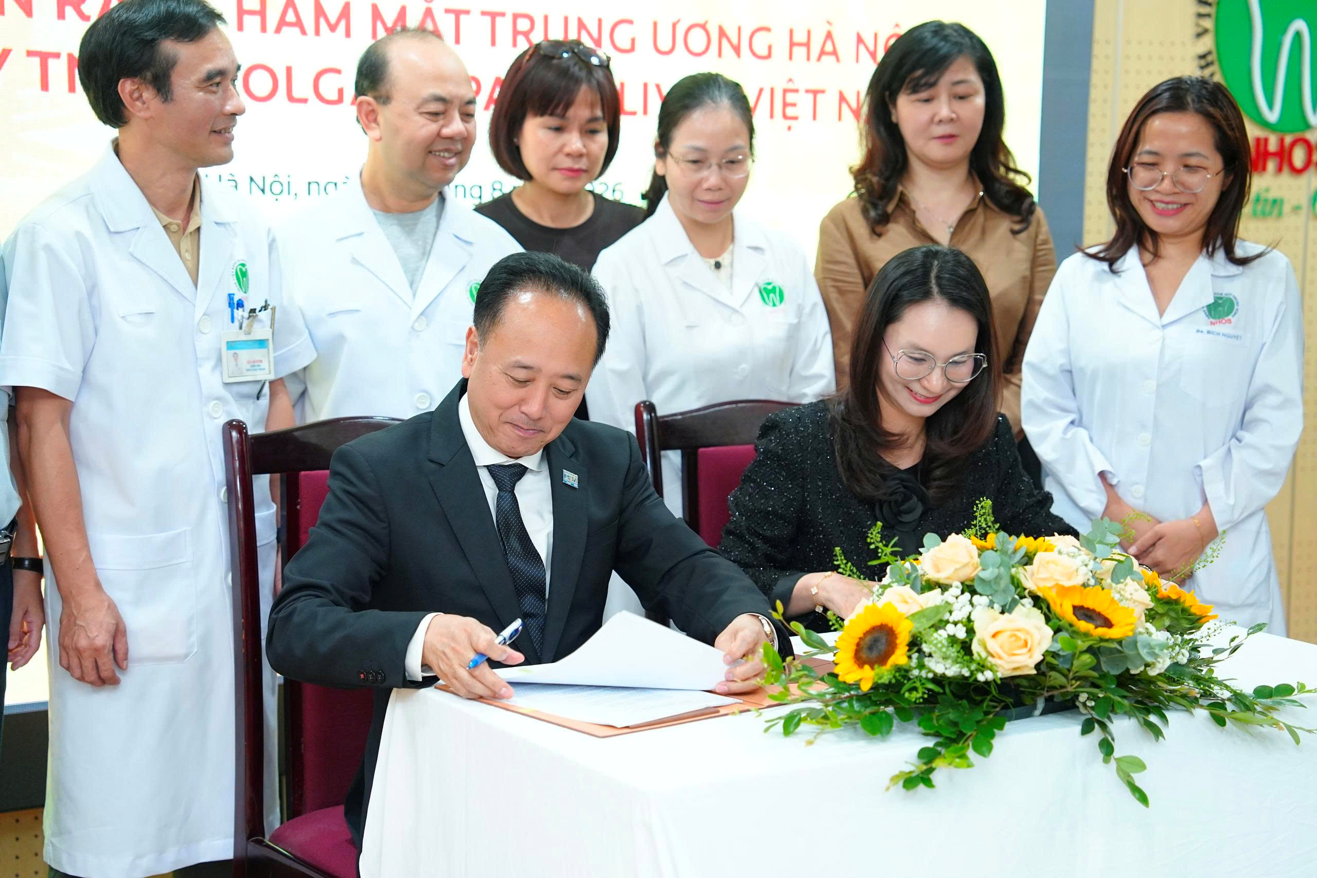 4-1787109171421747692835 Một hành trình gần 30 năm đưa dự phòng răng miệng đến gần người Việt- Ảnh 4.
