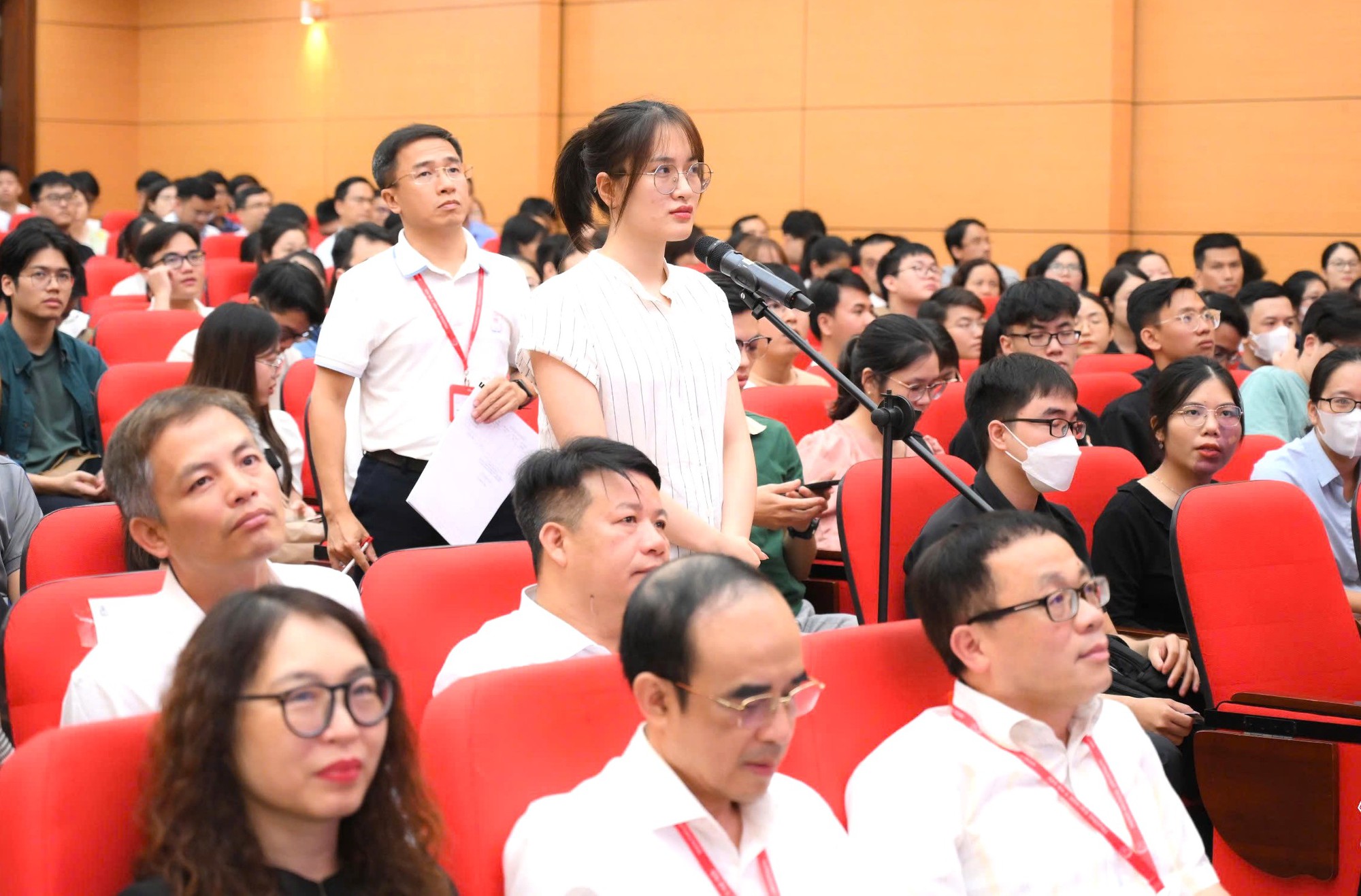 Cải Cách Chương Trình Đào Tạo Bác Sĩ Nội Trú và Chuyên Khoa Tại Việt Nam