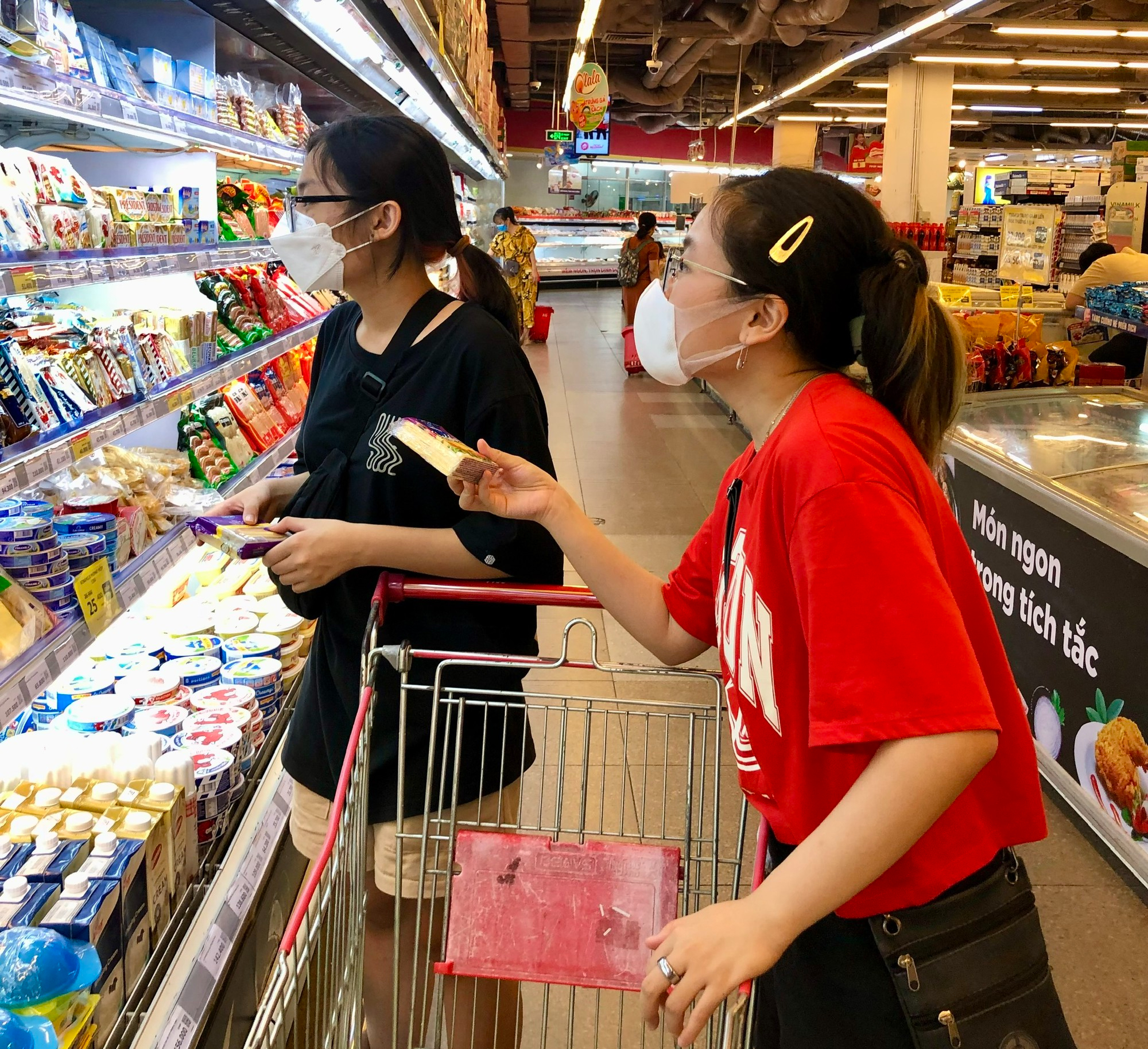 Thực phẩm siêu chế biến: Góc khuất đằng sau sự tiện lơi, hấp dẫn - Ảnh 1.