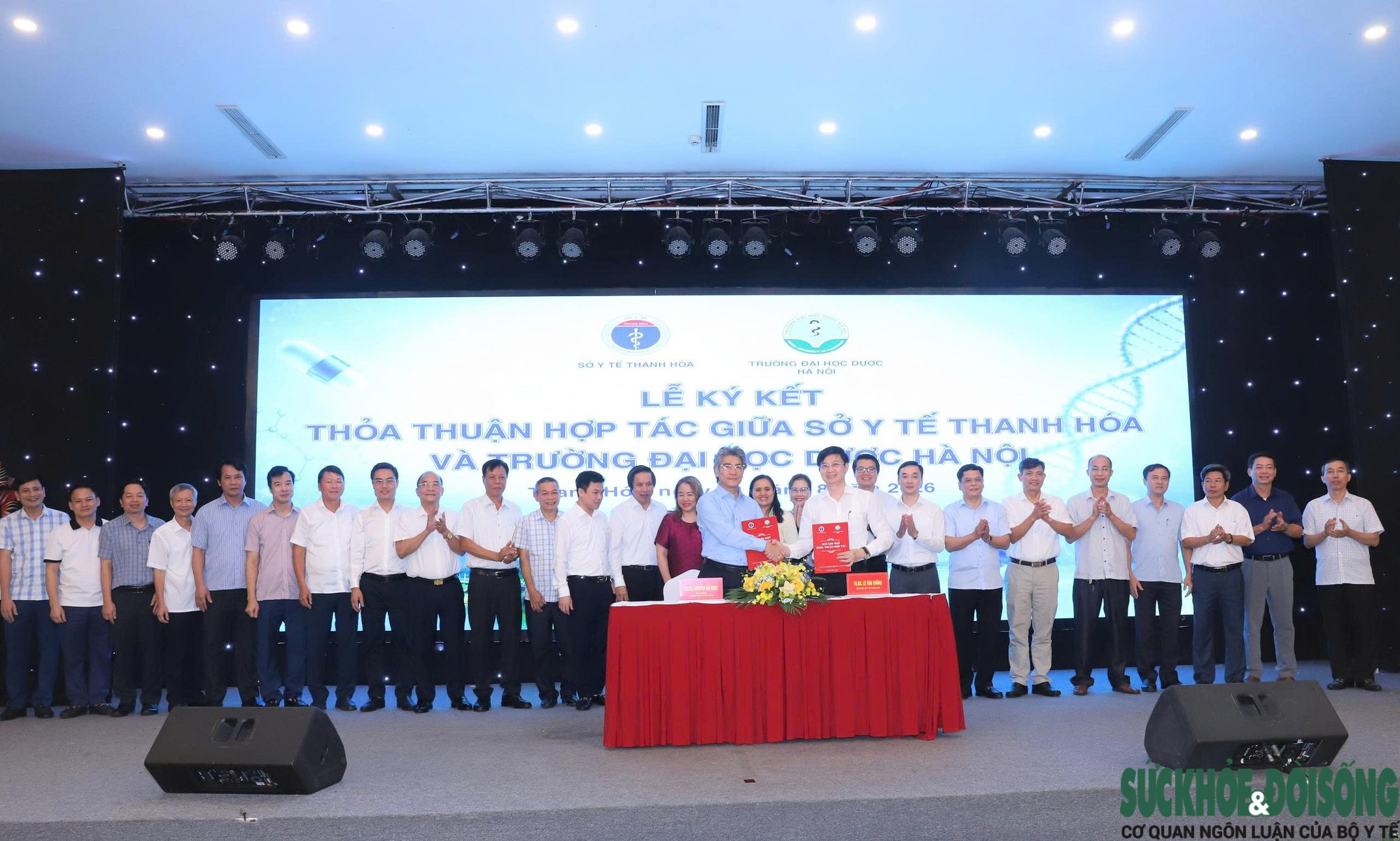 Nâng cao chất lượng điều trị cho bệnh nhân Thanh Hóa từ việc phát triển dược lâm sàng- Ảnh 4.