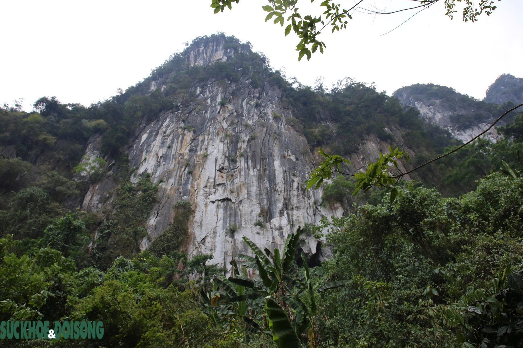 Di tích sân bay dã chiến Khe Gát - Ảnh 5.