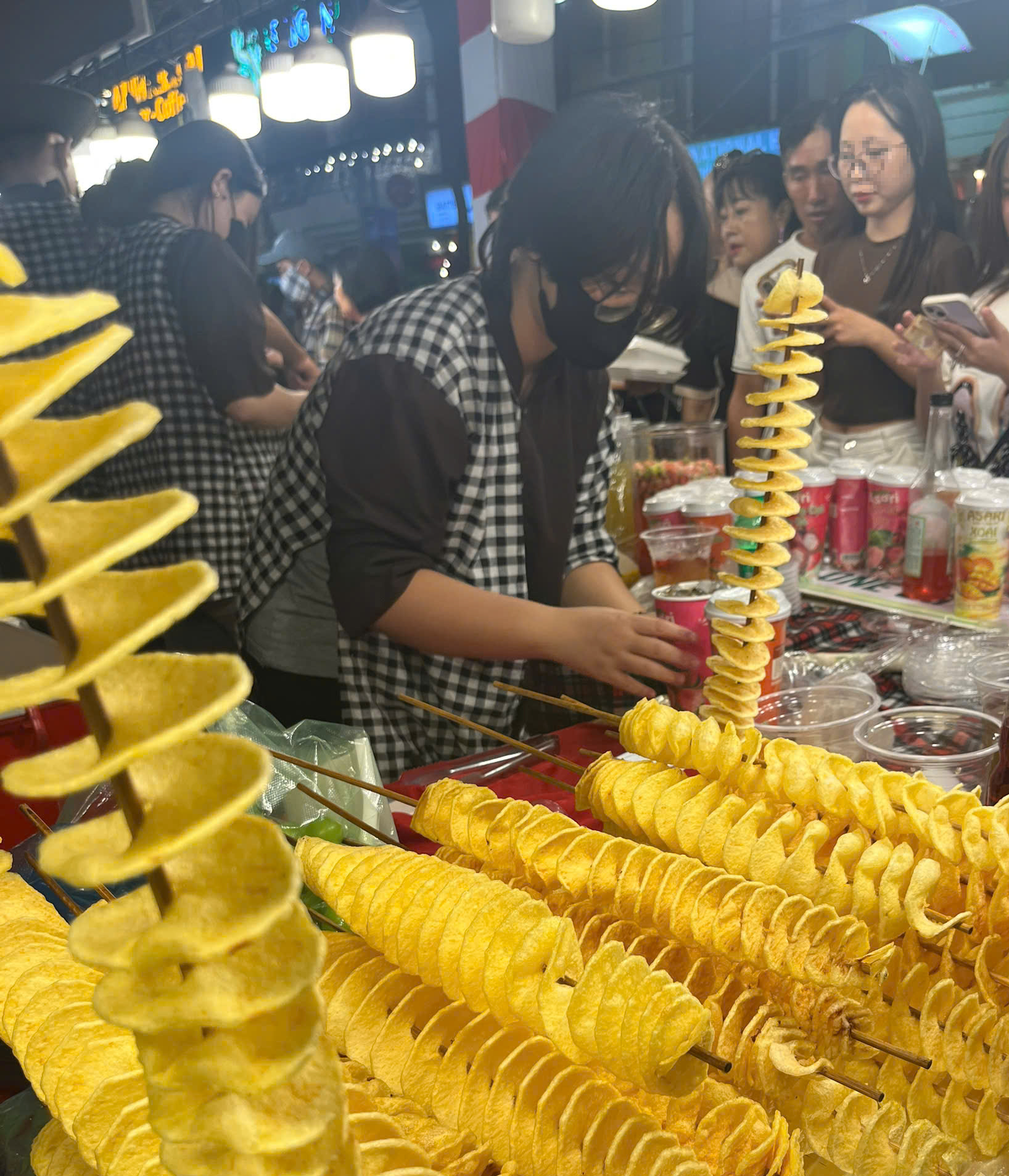 8 chiến lược bảo vệ hệ tiêu hóa khi du lịch - Ảnh 1.