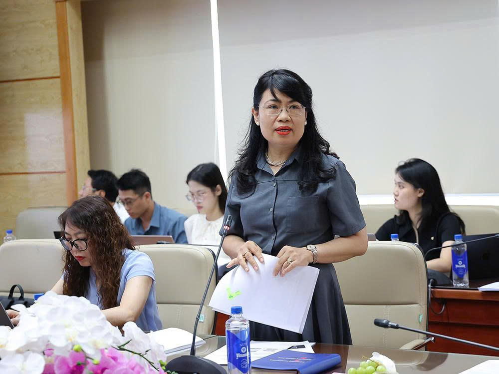 Bộ trưởng Đào Hồng Lan: Đánh giá năng lực y tế