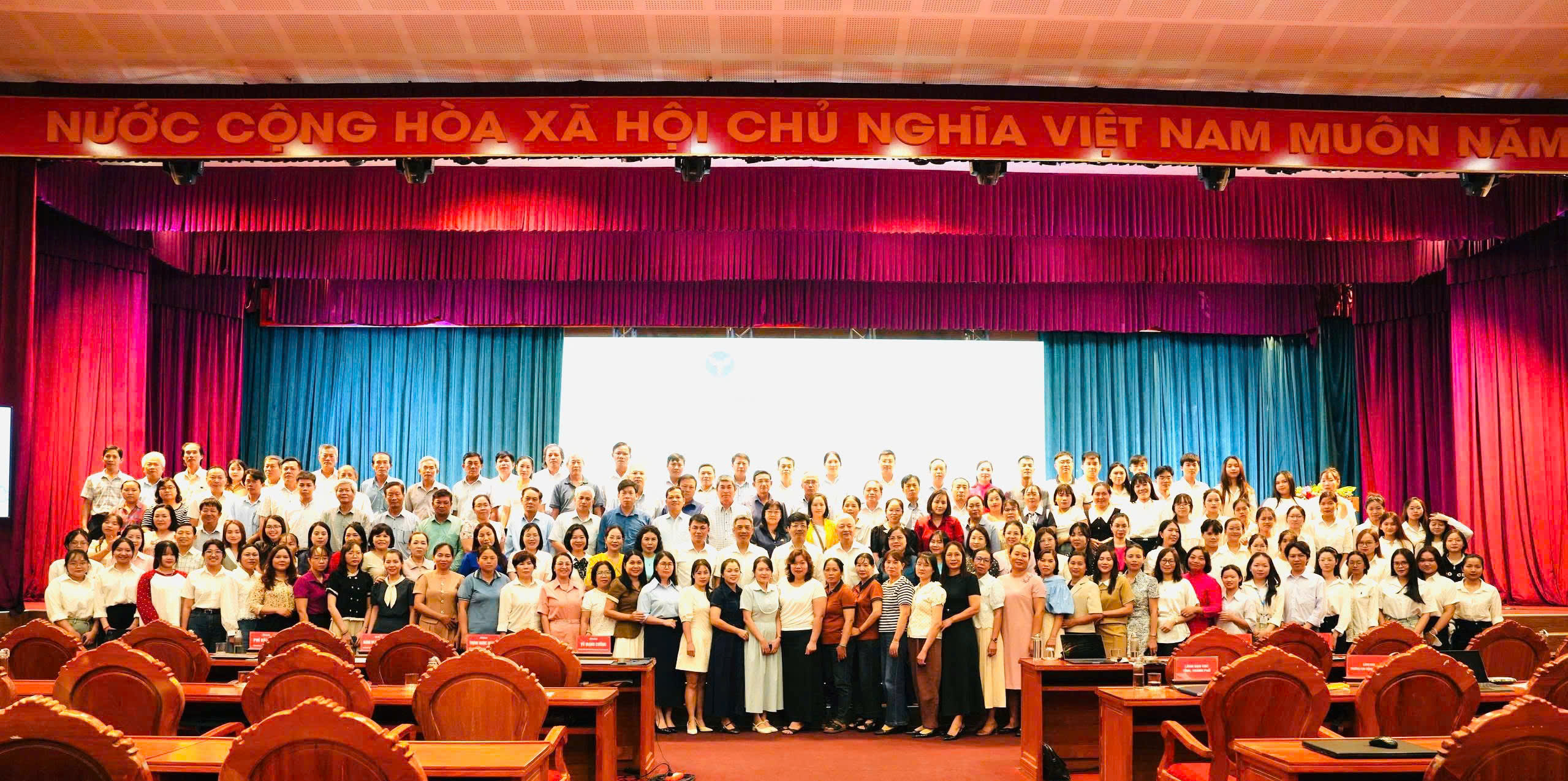 Hai cấp chính quyền, một yêu cầu bức thiết: Không để 'đứt gãy' thông tin y tế- Ảnh 5.