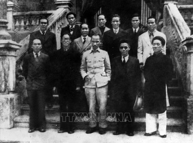 Tầm Quan Trọng Của Sự Lãnh Đạo Trong Cách Mạng Tháng Tám 1945