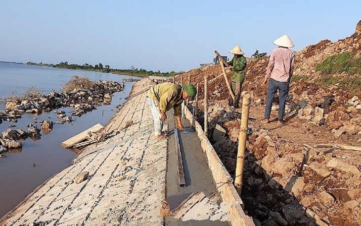 Thanh Hóa Ra Soát và Bảo Vệ Các Vị Trí Đê Điều Quan Trọng - Ảnh 5.