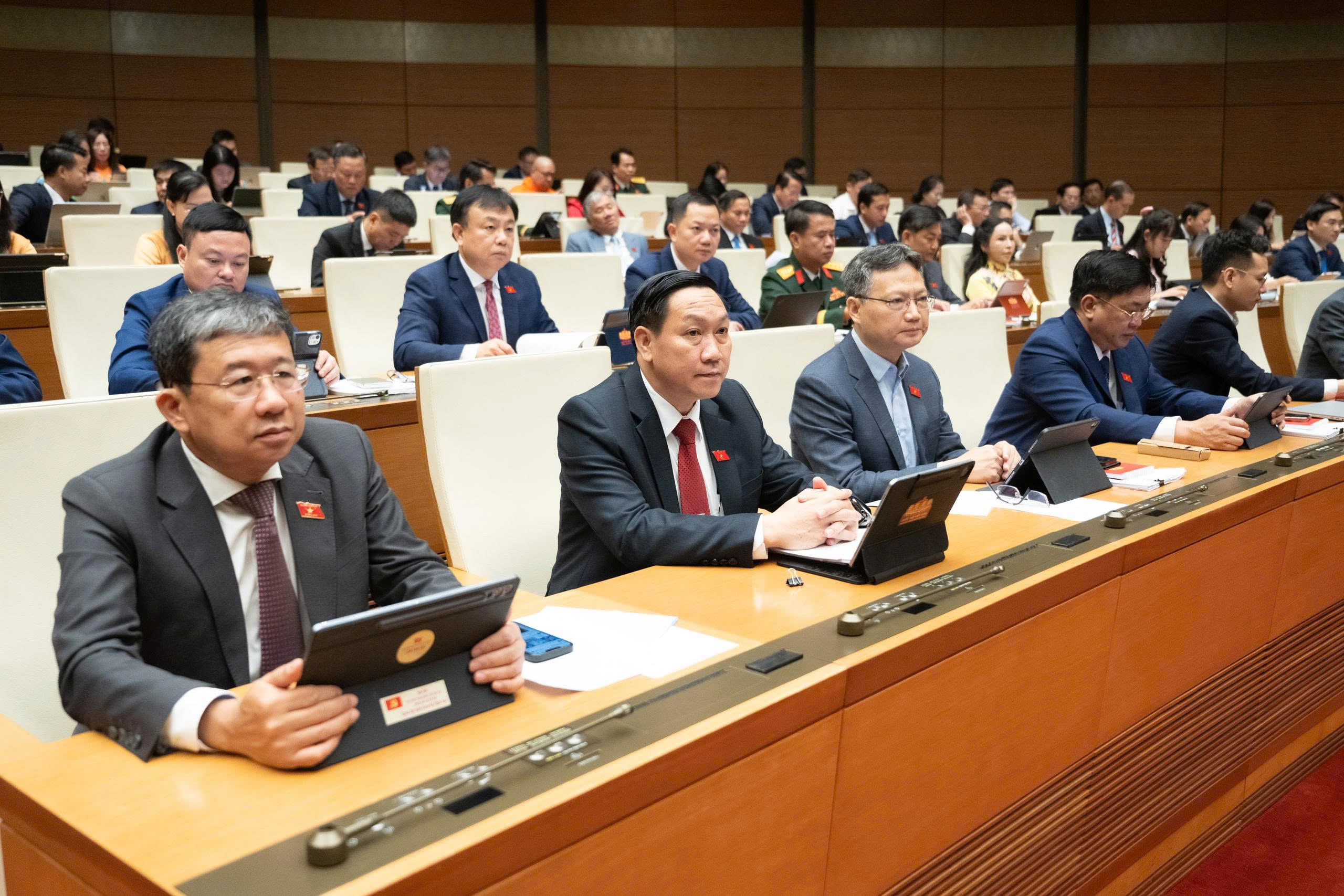 dbqh-1785725994165911340550 Trình Quốc hội cấm kinh doanh khí N2O để hít ngoài mục đích y tế - Ảnh 3.