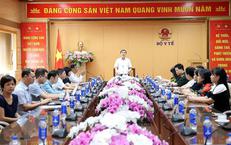 Cán Bộ Y Tế Được Khen Thưởng Nhờ Nỗ Lực Khám Sức Khỏe Quân Dân Tại Trường Sa