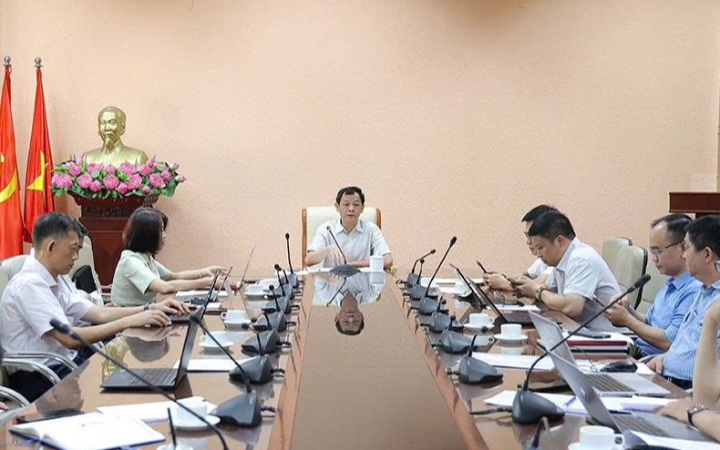 Đẩy Nhanh Tiến Độ Thực Hiện Bệnh Án Điện Tử và Sổ Sức Khỏe Điện Tử Tại Bộ Y Tế