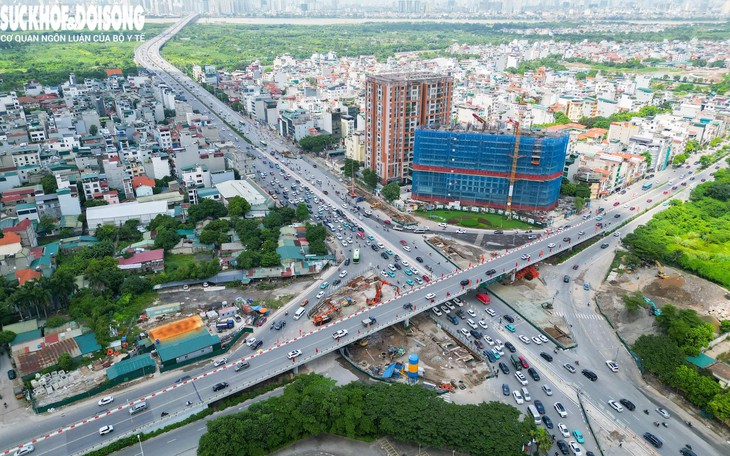 Vành đai 1 tháo dỡ rào chắn trước ngày thông xe kỹ thuật 2/9- Ảnh 1.