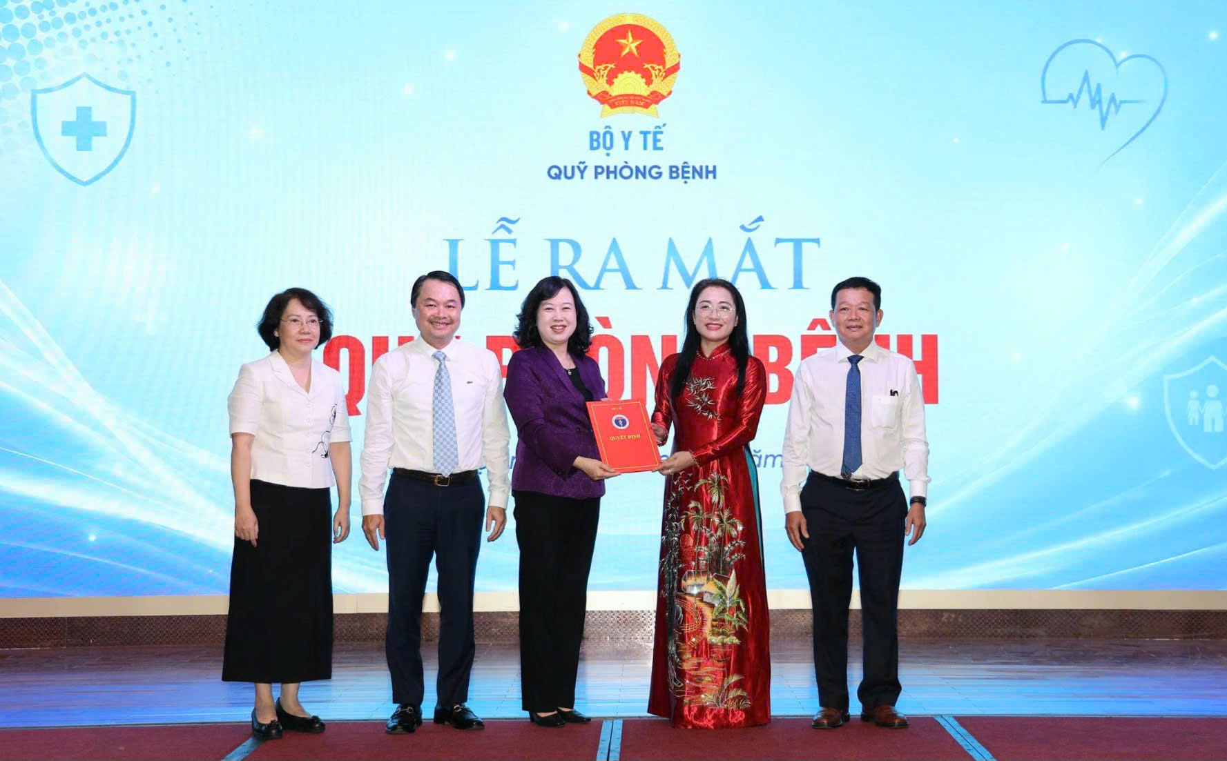 Bộ trưởng Đào Hồng Lan: Đầu tư cho phòng bệnh là đầu tư cho sức khỏe và tương lai- Ảnh 1.