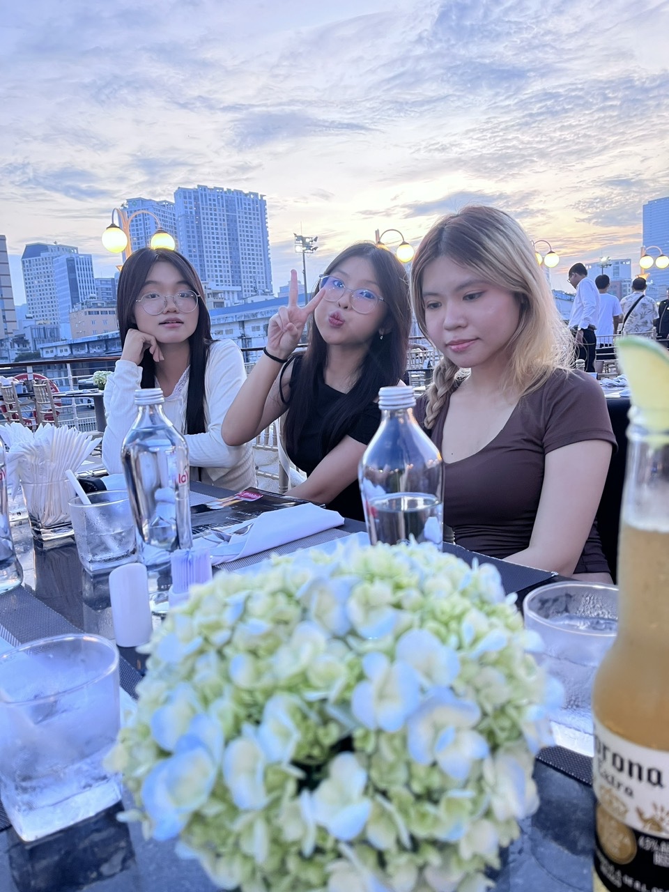 Rối Loạn Mặc Cảm Ngoại Hình: Một Vấn Đề Đáng Lo Ngại Trong Thế Giới Hiện Đại