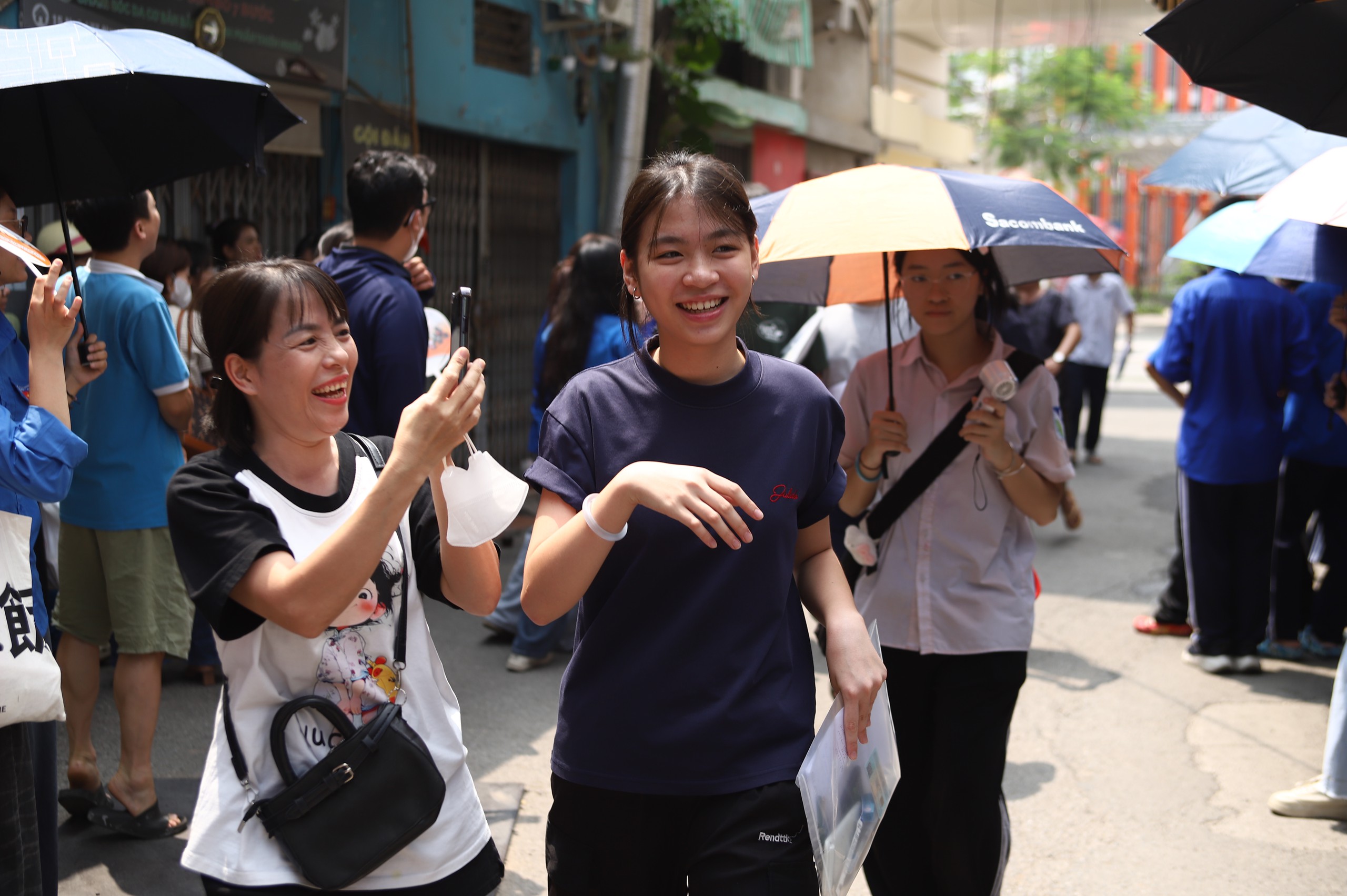 Dự Báo Thời Tiết: Nắng Nóng Miền Bắc Vẫn Kéo Dài Qua Tháng Tám