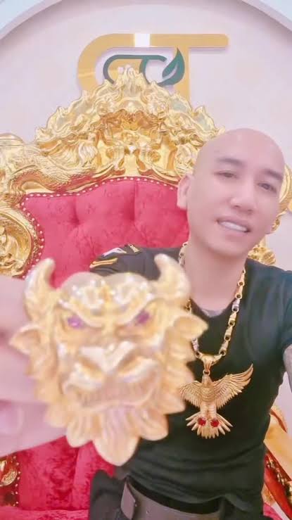 images-2-17870536125611414821653 Phú Lê: Hành trình từ 'giang hồ' thành 'doanh nhân' - Ảnh 1.