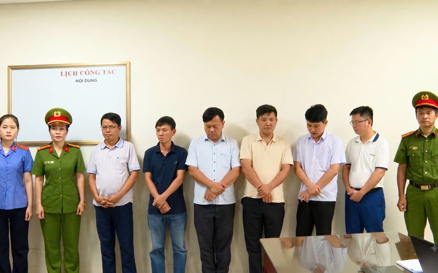 Khởi tố Giám đốc Dự án ở Huế - Ảnh 4.