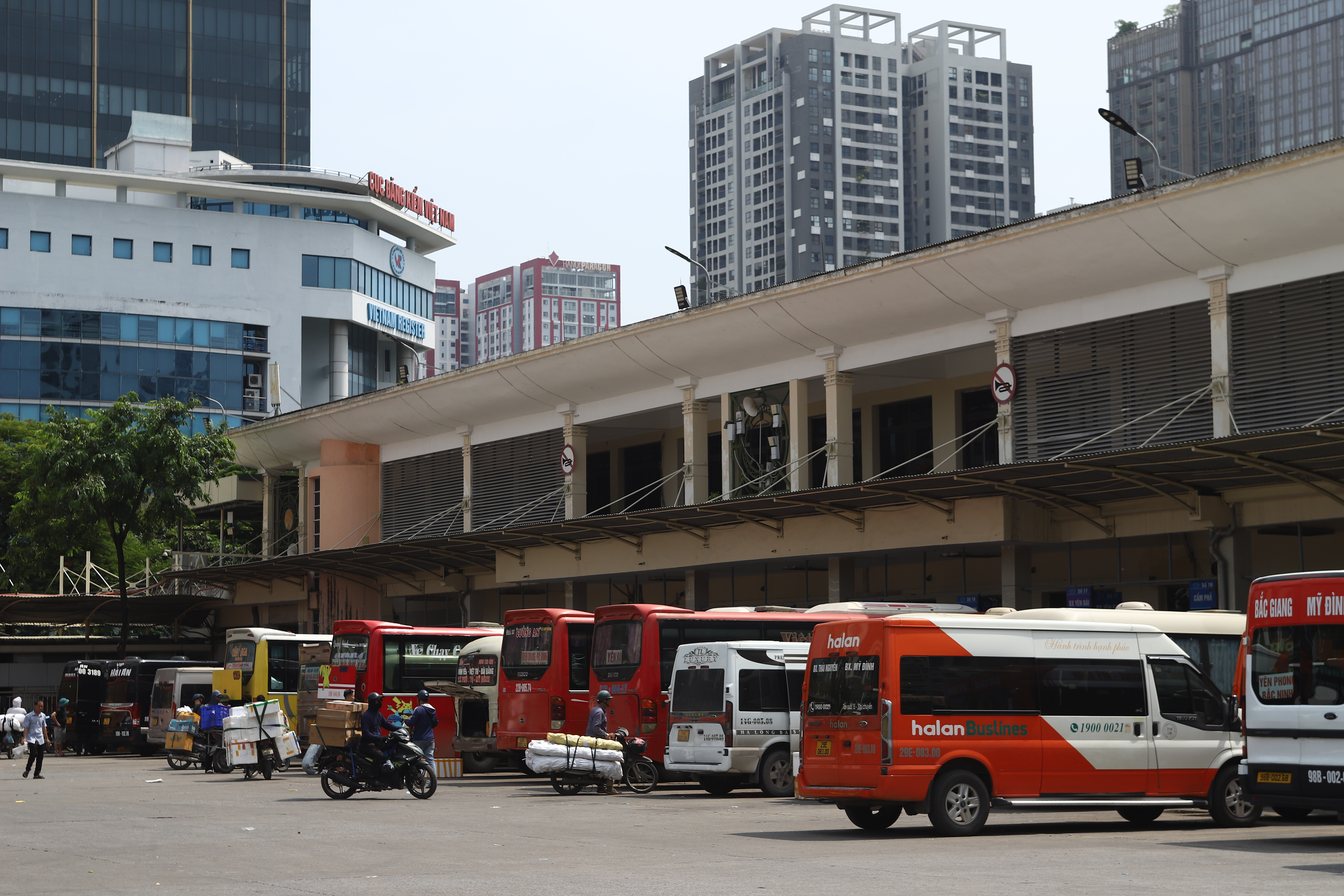 img3900-1787040748722719959886 Chuẩn bị lễ 2/9 tại Hà Nội - Ảnh 3.