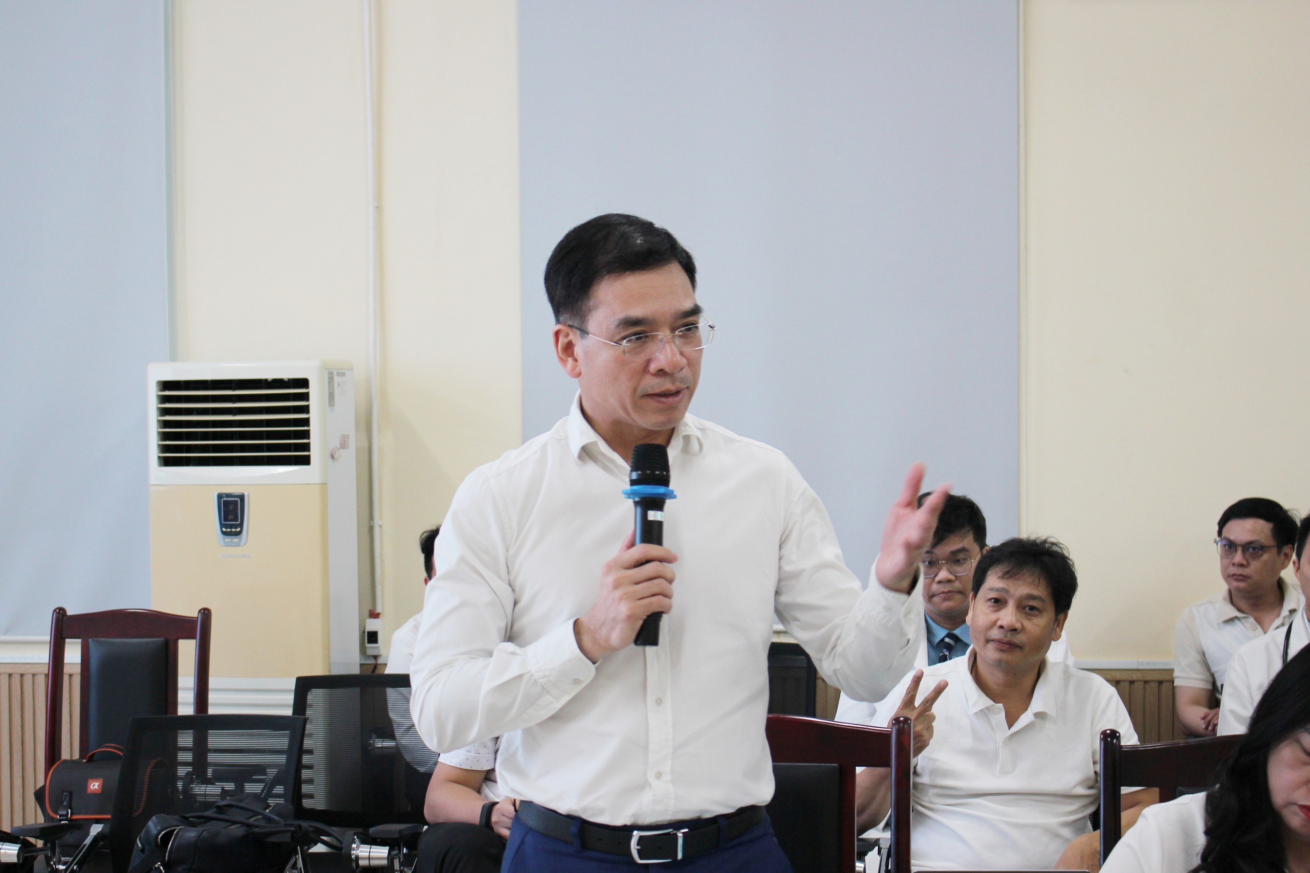 Buổi làm việc của Bộ Y tế