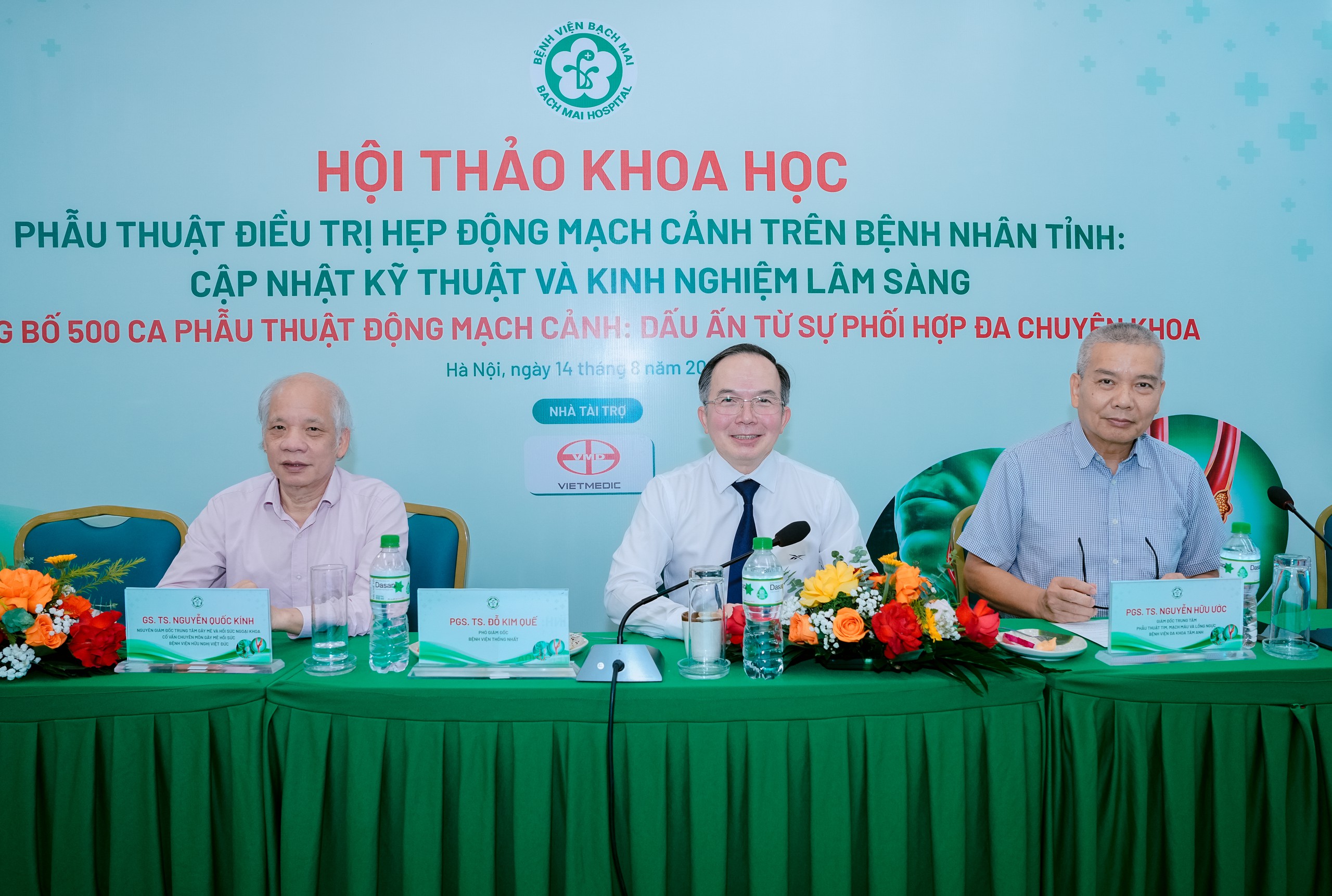 Bệnh viện Bạch Mai kỷ niệm 500 ca phẫu thuật động mạch cảnh, hướng tới chương trình vascular đột phá