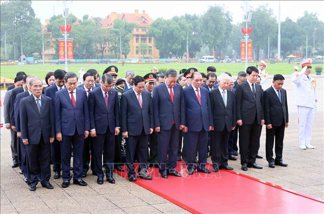 Hành Trình Tưởng Niệm Chủ Tịch Hồ Chí Minh - Ảnh 2.
