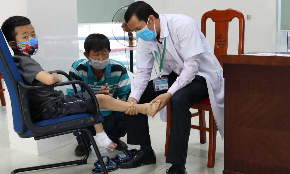 Bộ Y tế xuất 7 nhóm đối tượng nào khám chữa bệnh tại nhà vẫn được BHYT chi trả? - Ảnh 1.