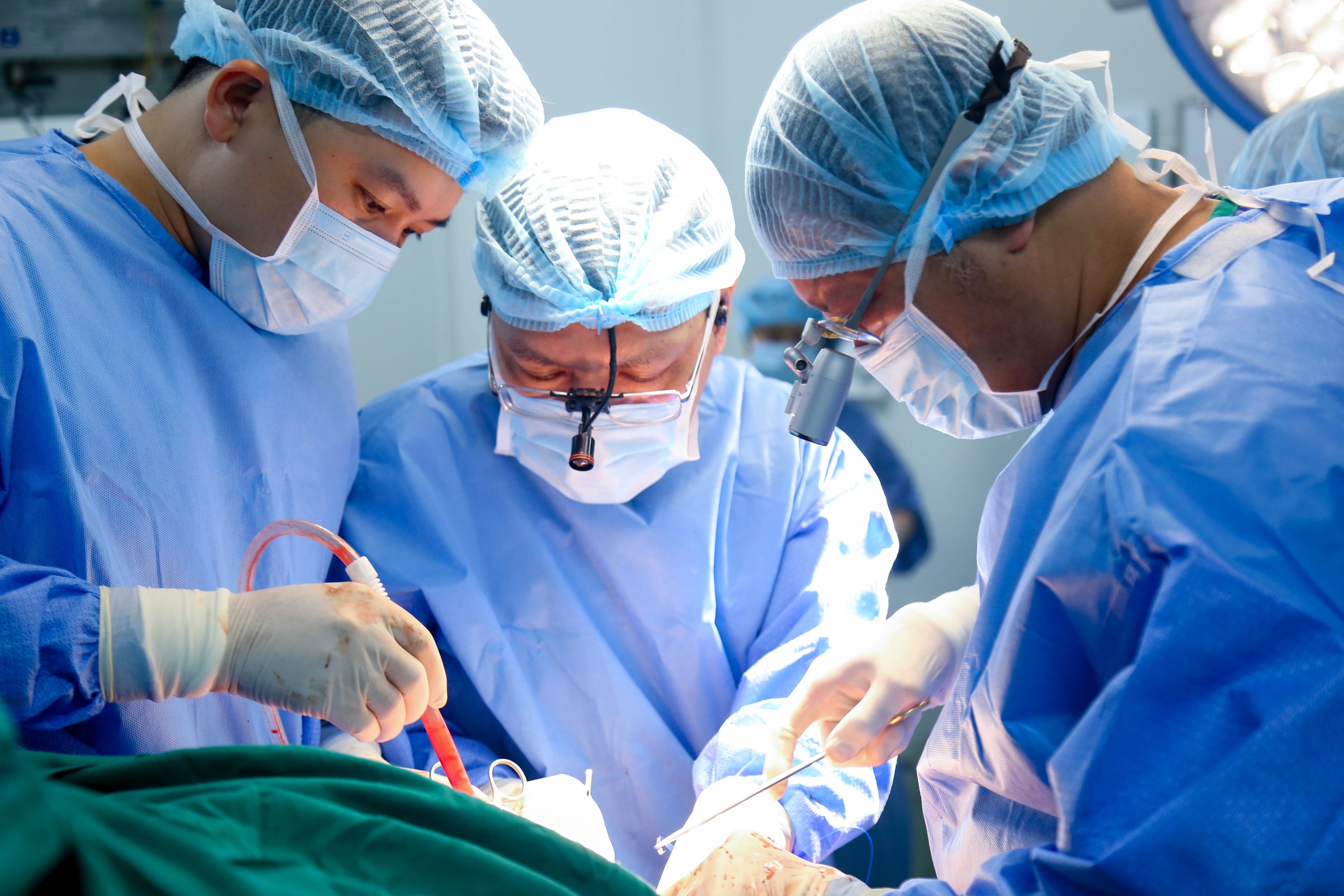 Thống Nhất Cơ Chế Giá và Thanh Toán Bảo Hiểm Y Tế Trong Ghép Tạng: Những Đề Xuất Mới