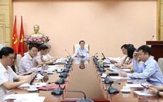 Quá Trình Phẫu Thuật Khó Khăn Giúp Cứu Khớp Háng Của Cậu Bé 14 Tuổi