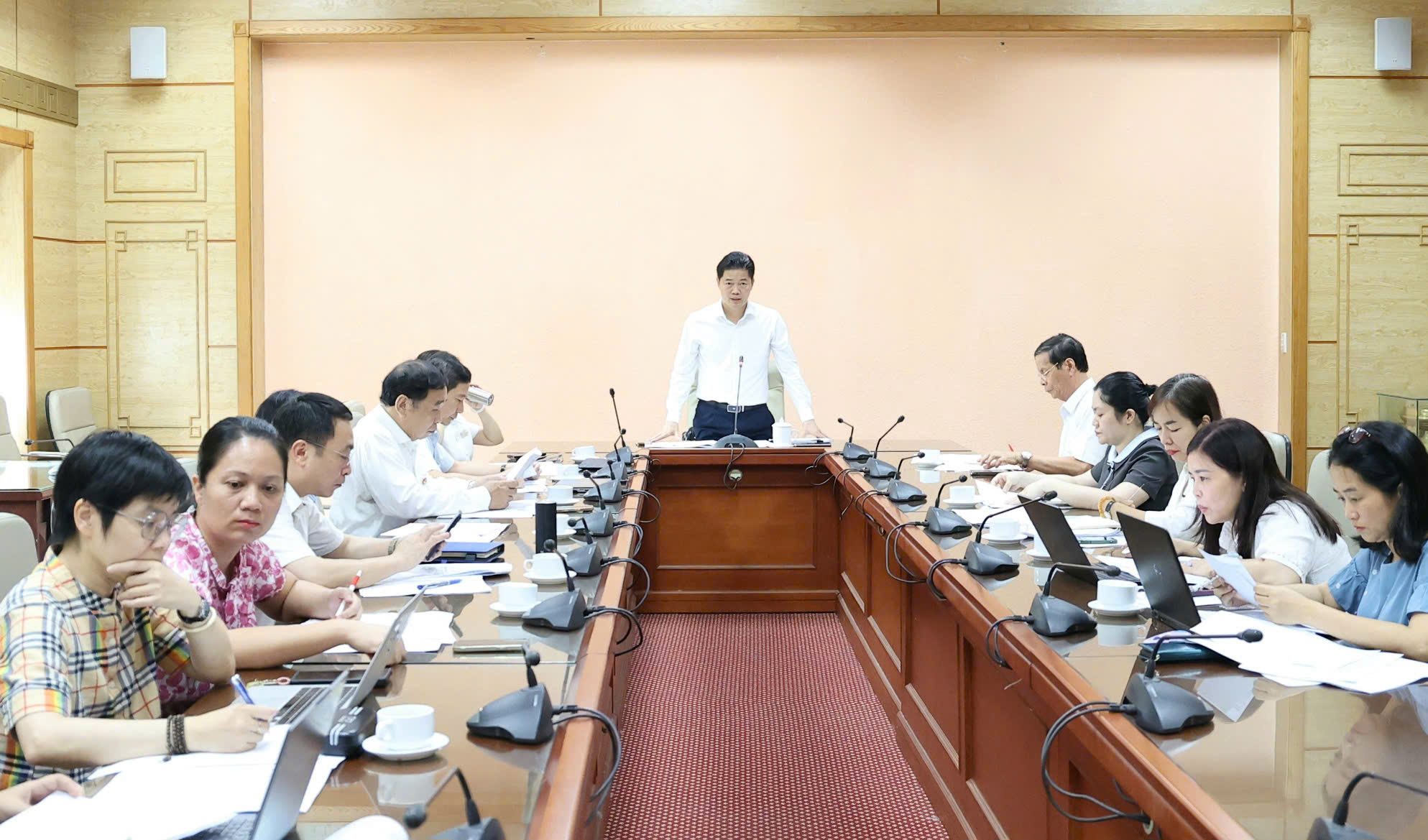 Cập Nhật Danh Mục Thuốc YHCT Được BHYT Hỗ Trợ: Điểm Nhấn Mới