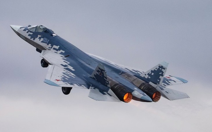Tiêm kích Su-57 ra mắt tại hội chợ quốc tế
