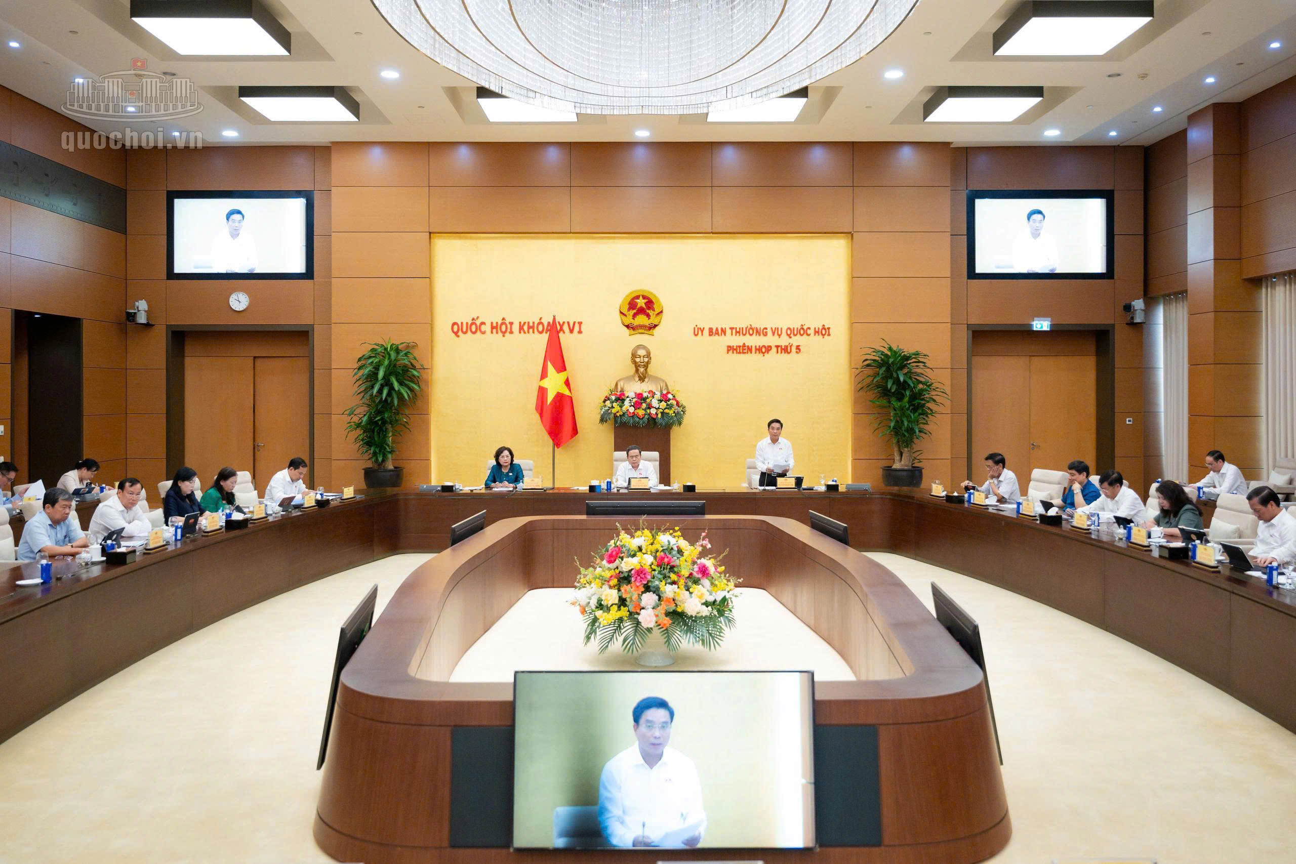 Loạt chính sách y tế quan trọng được xem xét tại Phiên họp thứ 6 của UBTVQH- Ảnh 1.