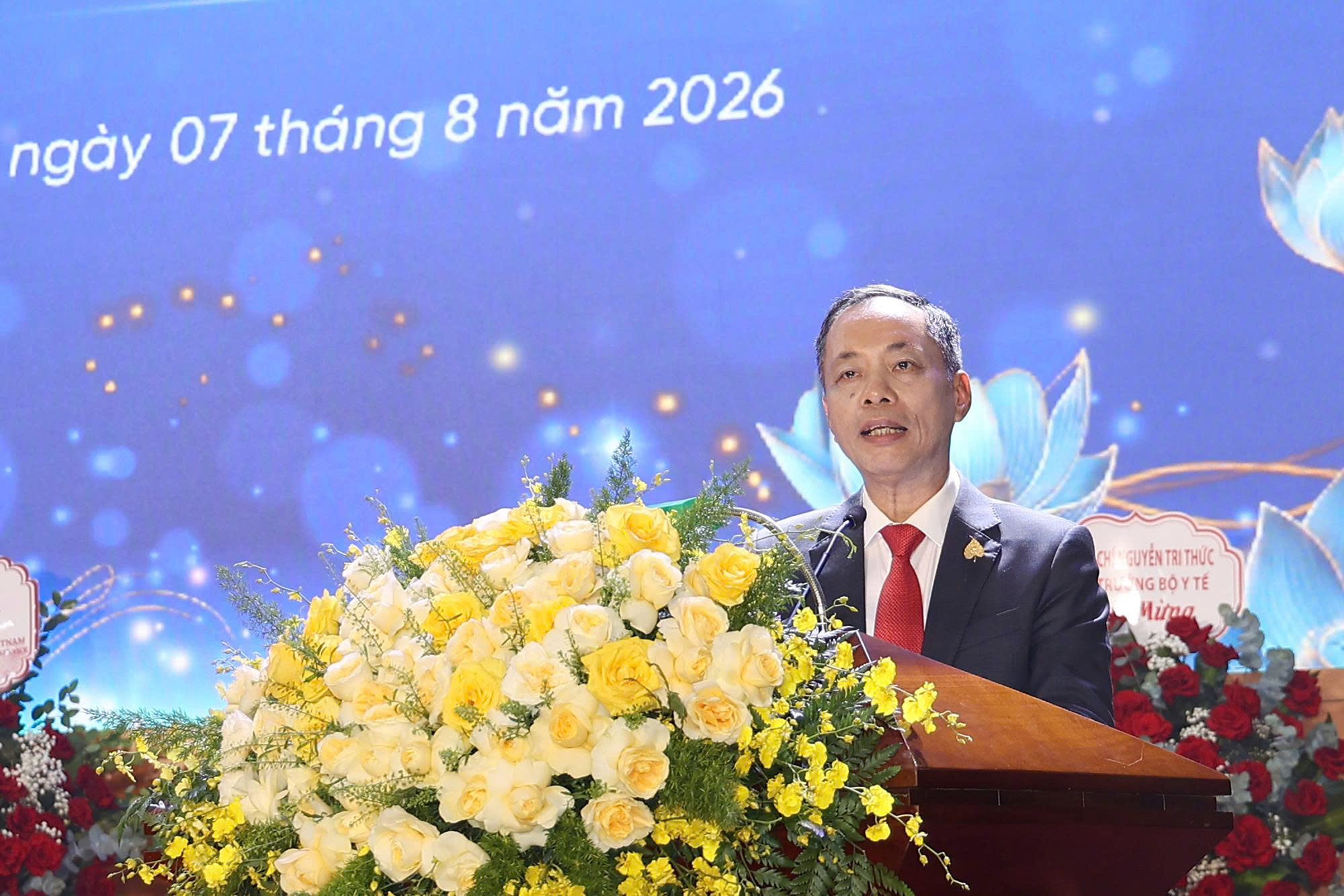 Cục trưởng Cục Quản lý Dược Vũ Tuấn Cường phát biểu tại lễ kỷ niệm. Ảnh: Trần Minh