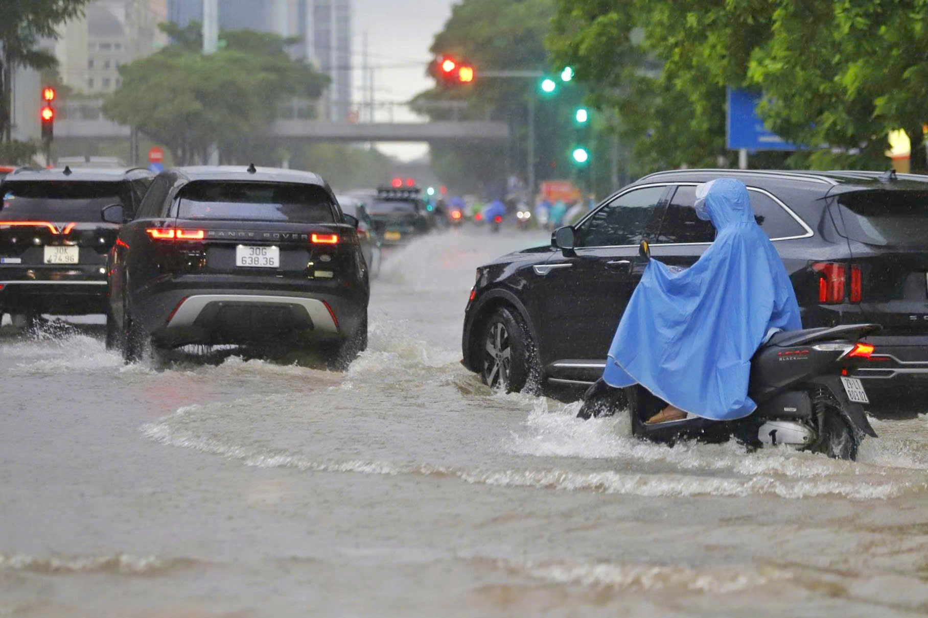 Cảnh Báo Mưa Lớn Và Nguy Cơ Lũ Quét Tại Tây Bắc Bộ và Bắc Trung Bộ