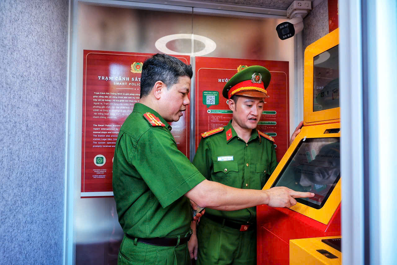 Khám Phá Mô Hình 'Trạm Cảnh Sát Thông Minh' Mới Tại Hồ Hoàn Kiếm - Ảnh 2