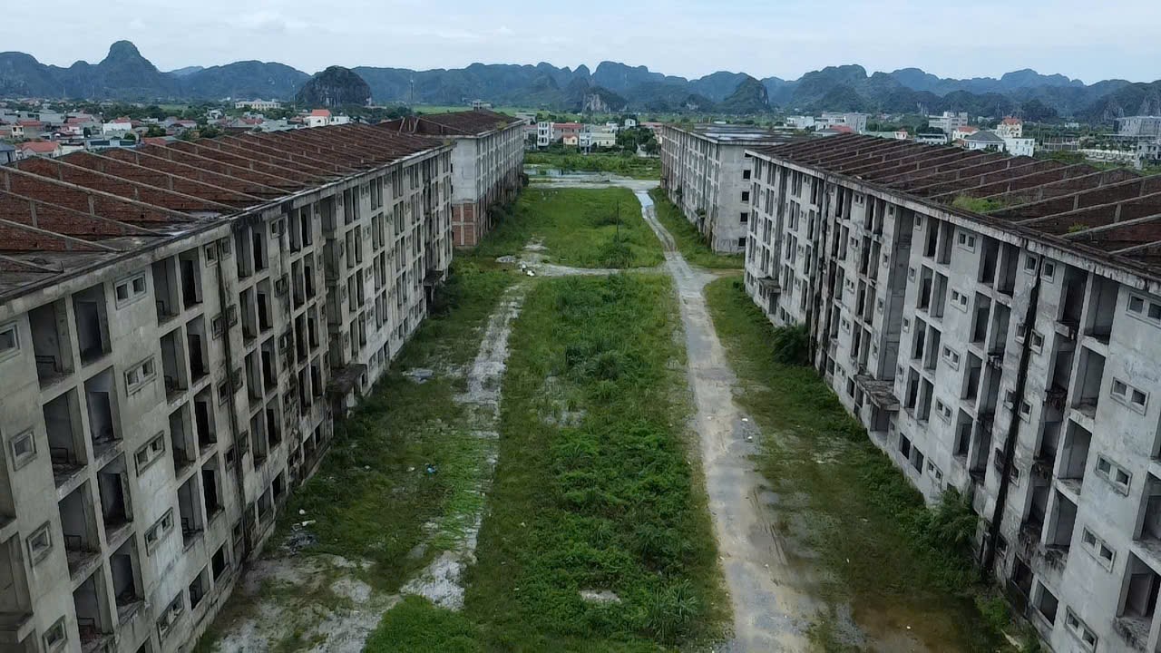 Dự Án Ký Túc Xá 860 Tỷ Đồng Ở Ninh Bình: Những Khó Khăn 17 Năm Bỏ Hoang