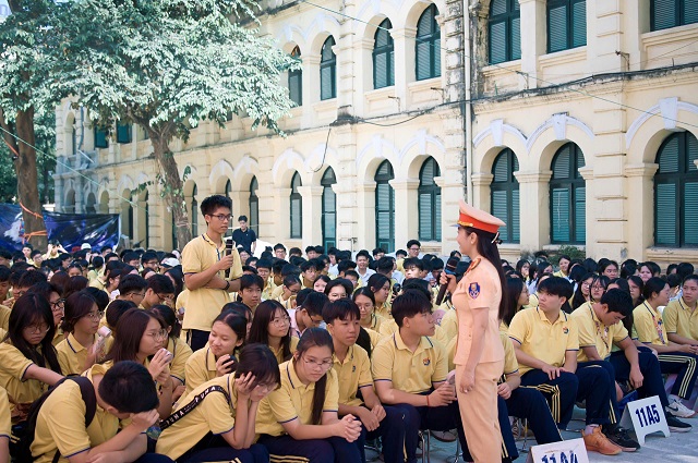Tăng an toàn giao thông quanh trường học: Hà Nội áp hàng loạt biện pháp thực thi