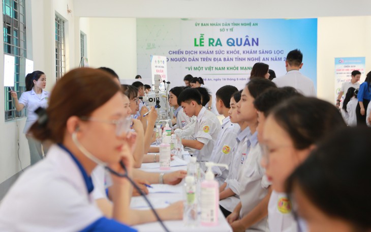 Tăng tốc khám sức khỏe miễn phí cho người dân ở Buôn Ma Thuột- Ảnh 4.