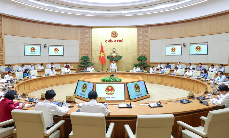 Giải pháp Chính phủ đặt ra để kích hoạt tăng trưởng những tháng cuối năm