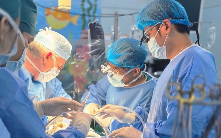 Bệnh viện Thống Nhất thực hiện thành công ca ghép gan đầu tiên- Ảnh 4.