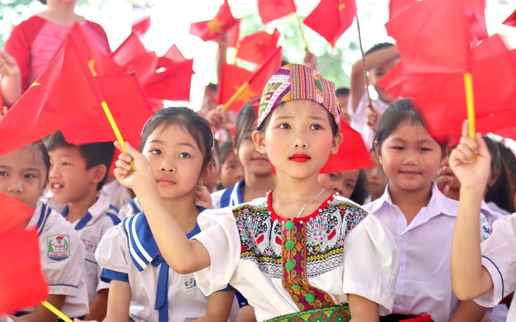Học sinh từ đảo xa đến vùng biên viễn Quảng Trị mừng ngày tựu trường- Ảnh 11.
