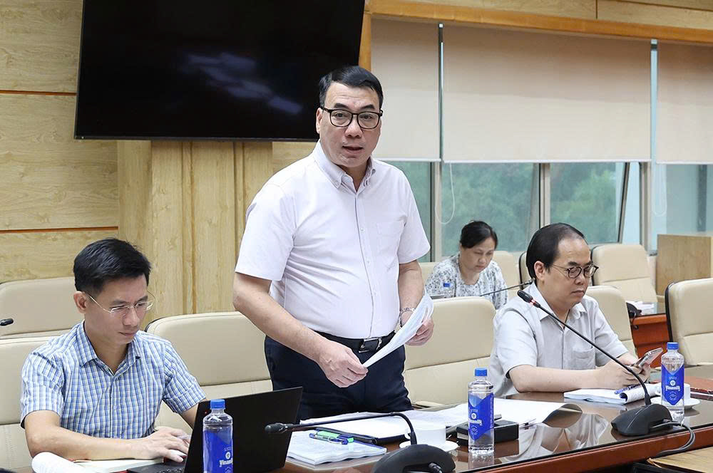 Bộ trưởng Đào Hồng Lan: Tạo bước đột phá để phát triển sản xuất vắc xin trongnước - Ảnh 3.
