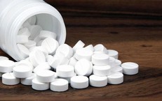 Thực Phẩm Chức Năng Cần Tránh Khi Bị U Xơ Tử Cung: Hướng Dẫn An Toàn