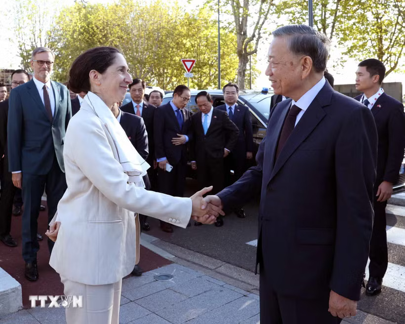 Tổng Bí thư, Chủ tịch nước Tô Lâm thăm Ủy ban Năng lượng nguyên tử và Năng lượng thay thế Pháp- Ảnh 1.